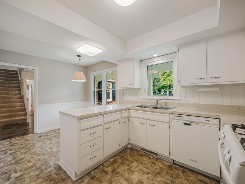 2871 E Shore Court, Columbus, OH 43231 Photo 19