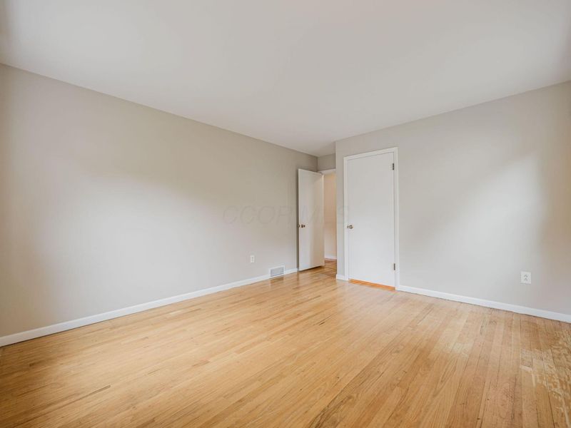 2871 E Shore Court, Columbus, OH 43231 Photo 25