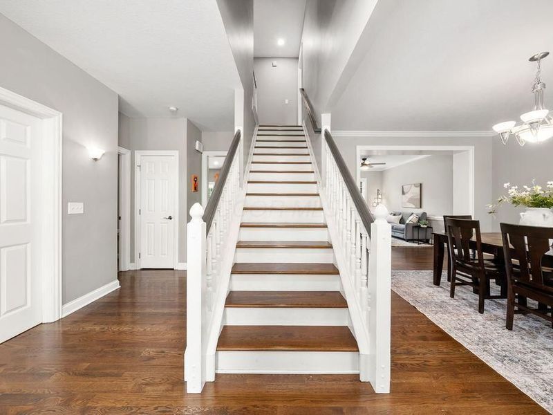 5245 Meadow Bend Drive , Lewis Center, OH 43035 Photo 11