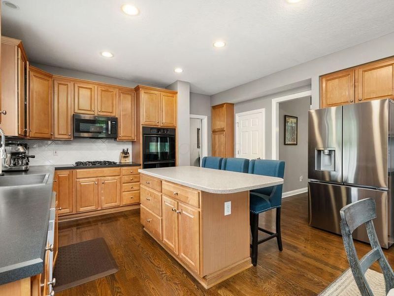 5245 Meadow Bend Drive , Lewis Center, OH 43035 Photo 22
