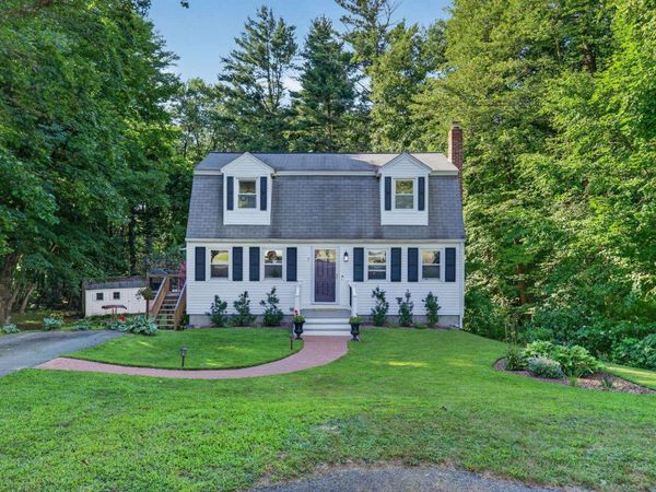 7 Oconnell Drive, Londonderry, NH 03053
