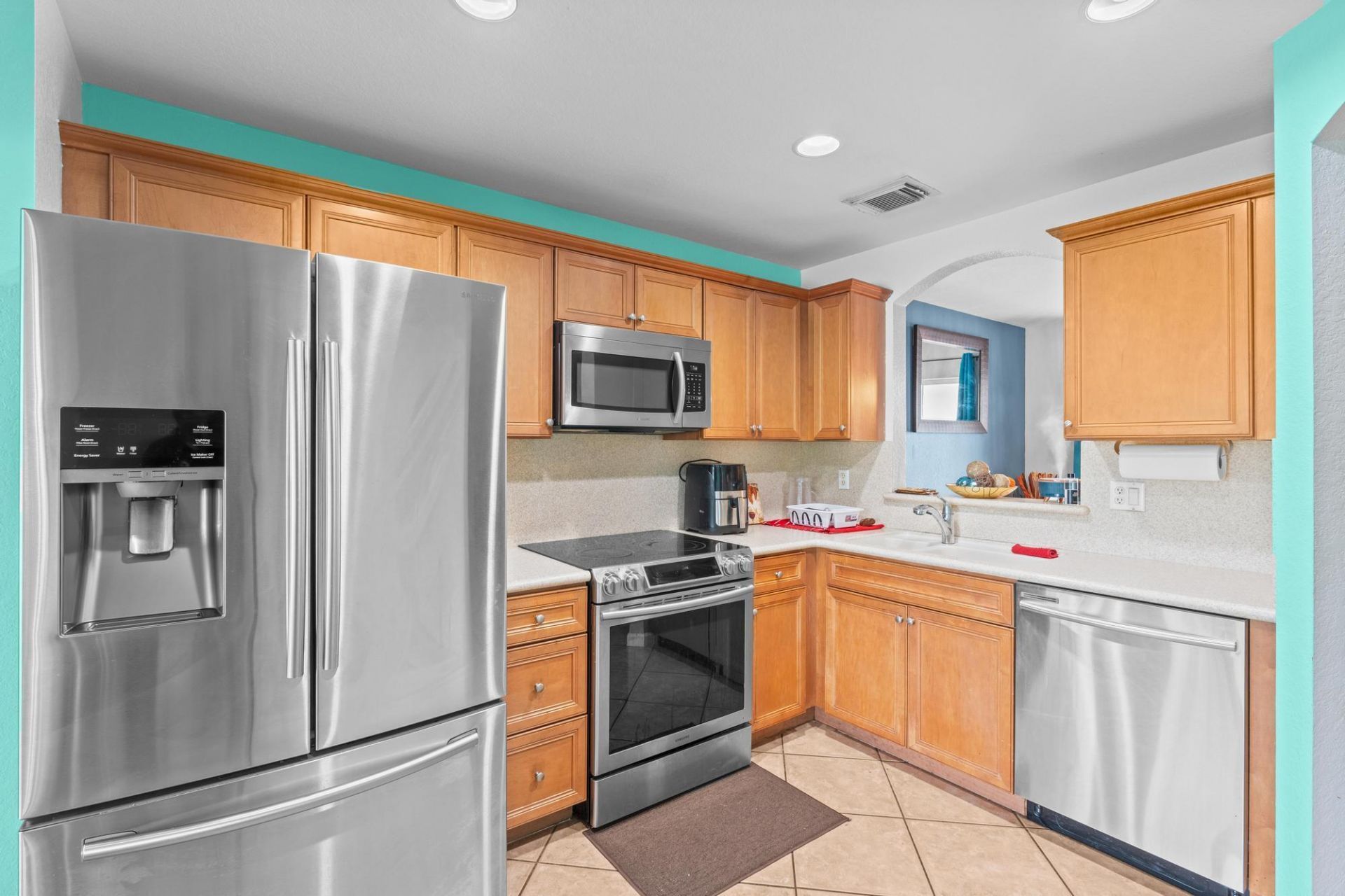 6107 Sandy Bank Terrace, Riviera Beach, FL 33407 Photo