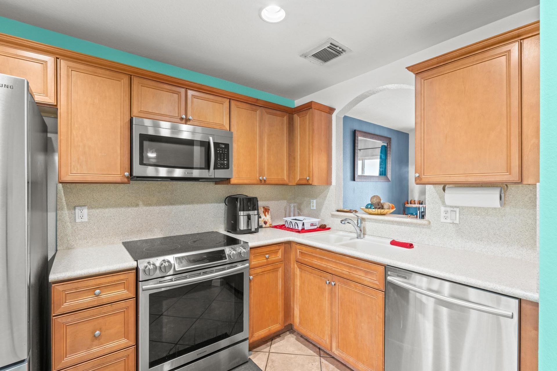 6107 Sandy Bank Terrace, Riviera Beach, FL 33407 Photo