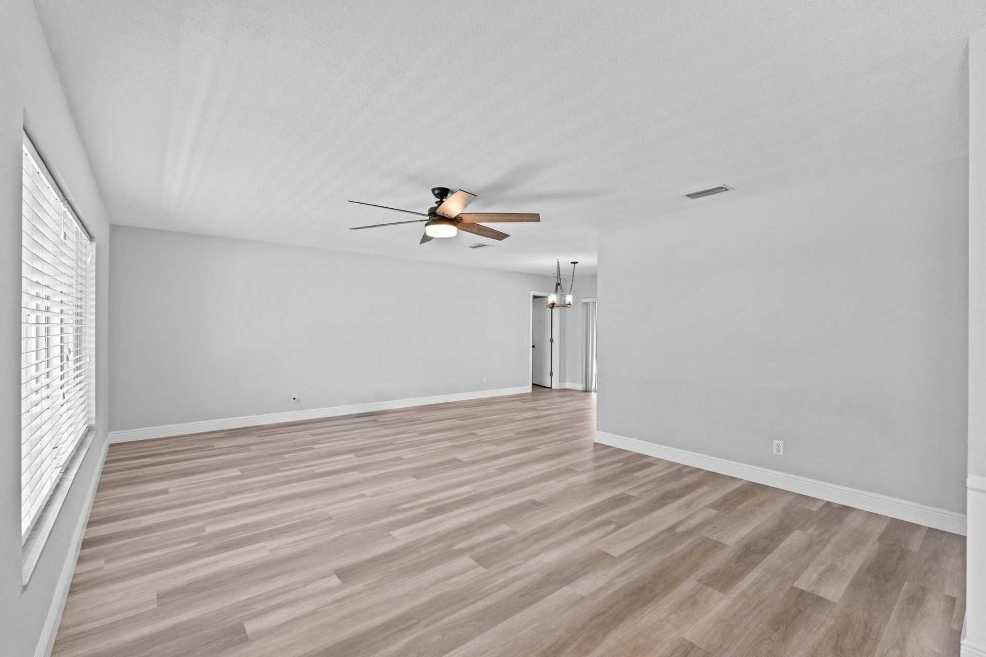 10380 NW 39th Manor, Coral Springs, FL 33065 Photo