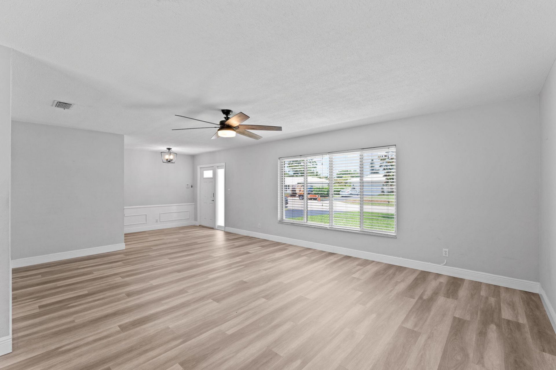 10380 NW 39th Manor, Coral Springs, FL 33065 Photo