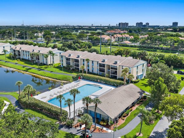 1111 GREEN PINE Boulevard, Unit F1, West Palm Beach, FL 33409