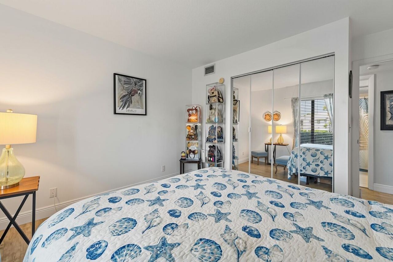 1111 Green Pine Boulevard, Unit F1, West Palm Beach, FL 33409 Photo