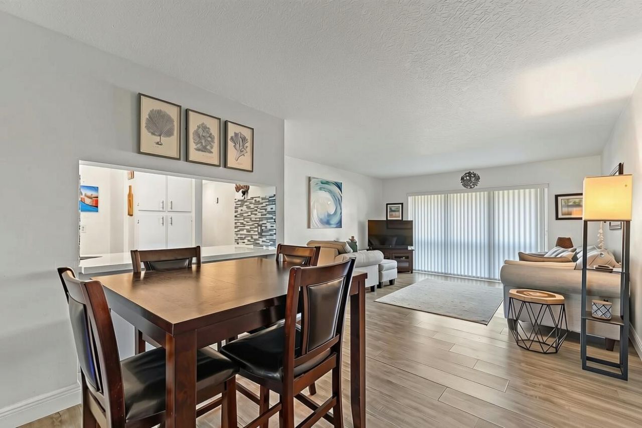 1111 Green Pine Boulevard, Unit F1, West Palm Beach, FL 33409 Photo