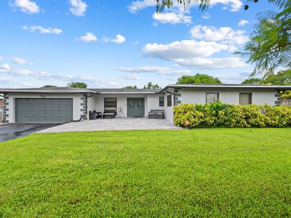 6320 SW 4TH Place, Margate, FL 33068