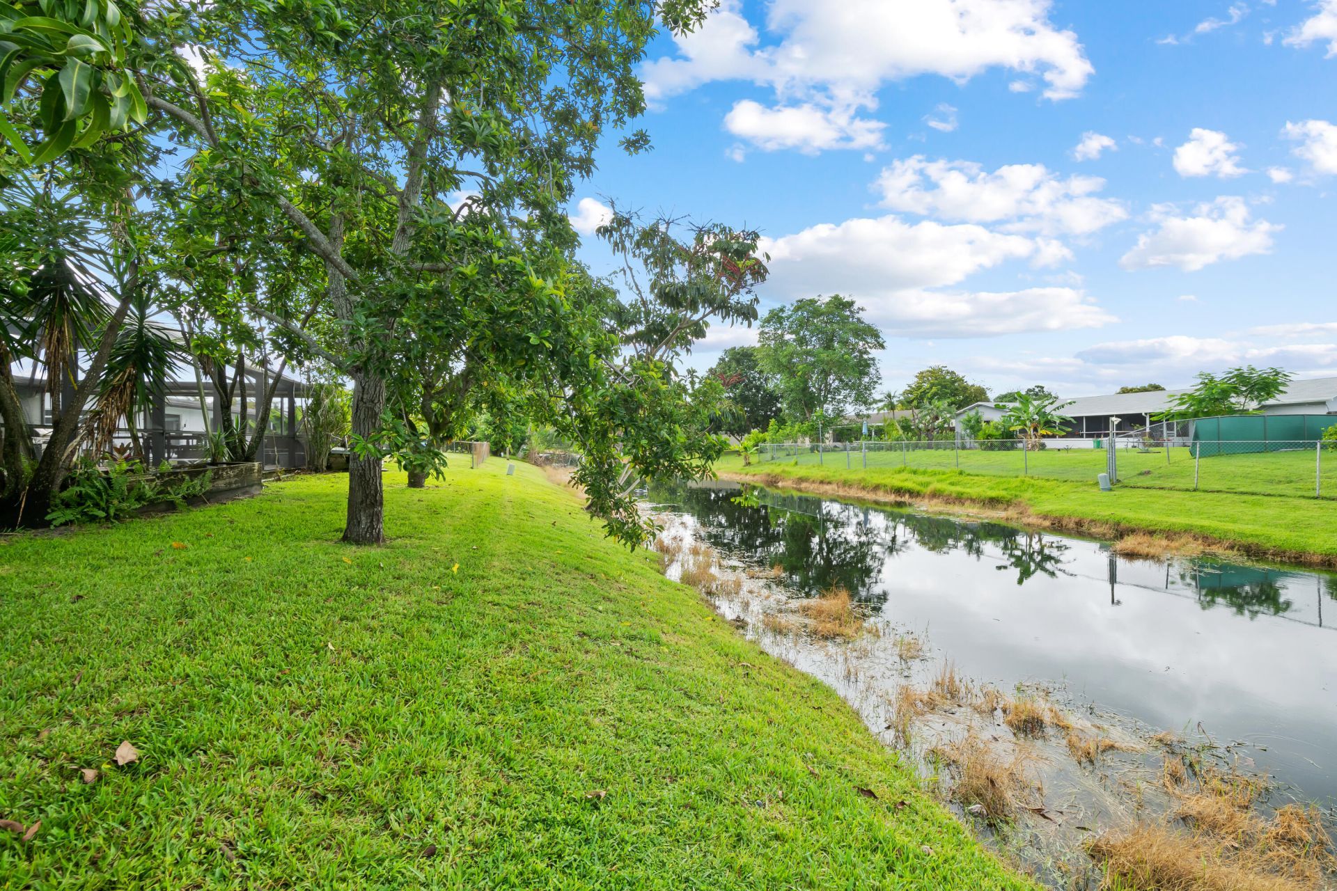 6320 SW 4th Place, Margate, FL 33068 Photo
