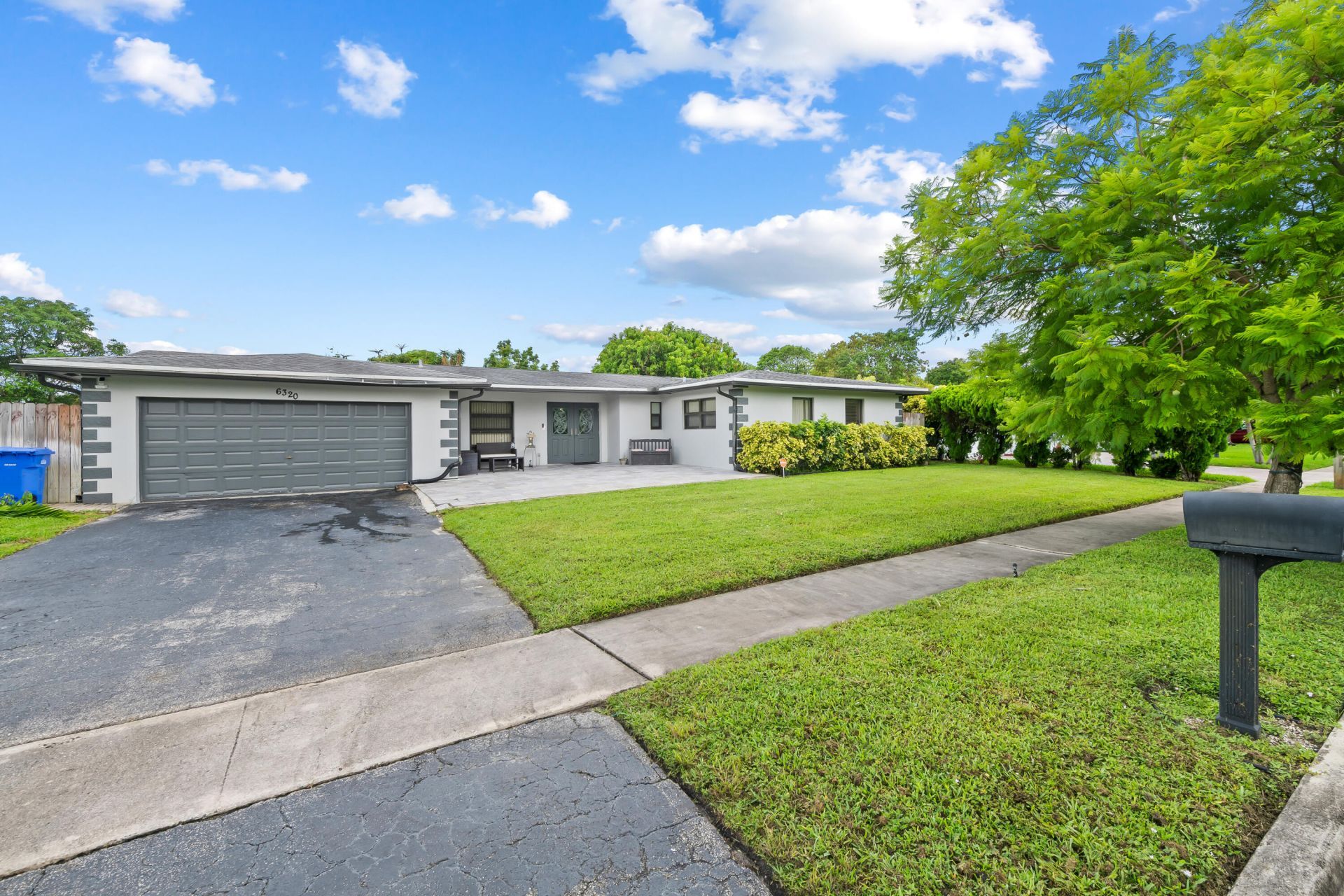 6320 SW 4th Place, Margate, FL 33068 Photo