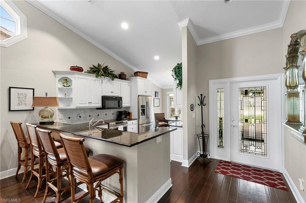 221 Kings Way , Naples, FL 34104 Photo
