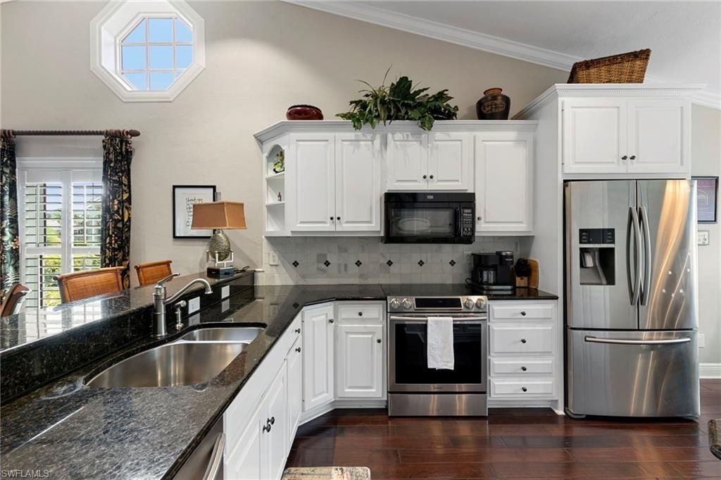 221 Kings Way , Naples, FL 34104 Photo