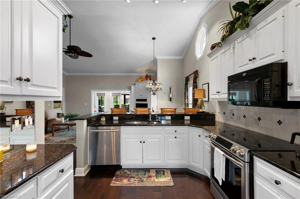 221 Kings Way , Naples, FL 34104 Photo