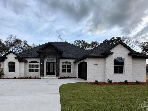 5702 Dunbar Cir, Milton, FL 32583