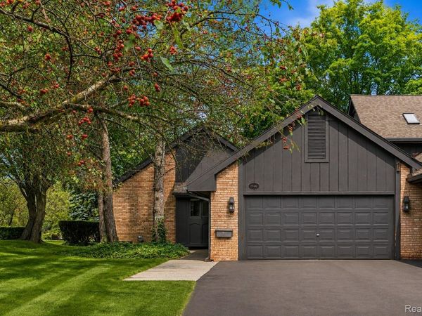 1948 PINE RIDGE Lane , Bloomfield Township, Mi 48302