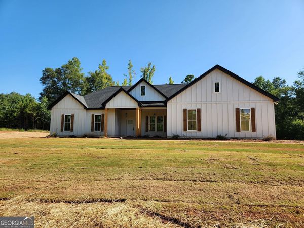 644 Shelnut Road, Locust Grove, GA 30248