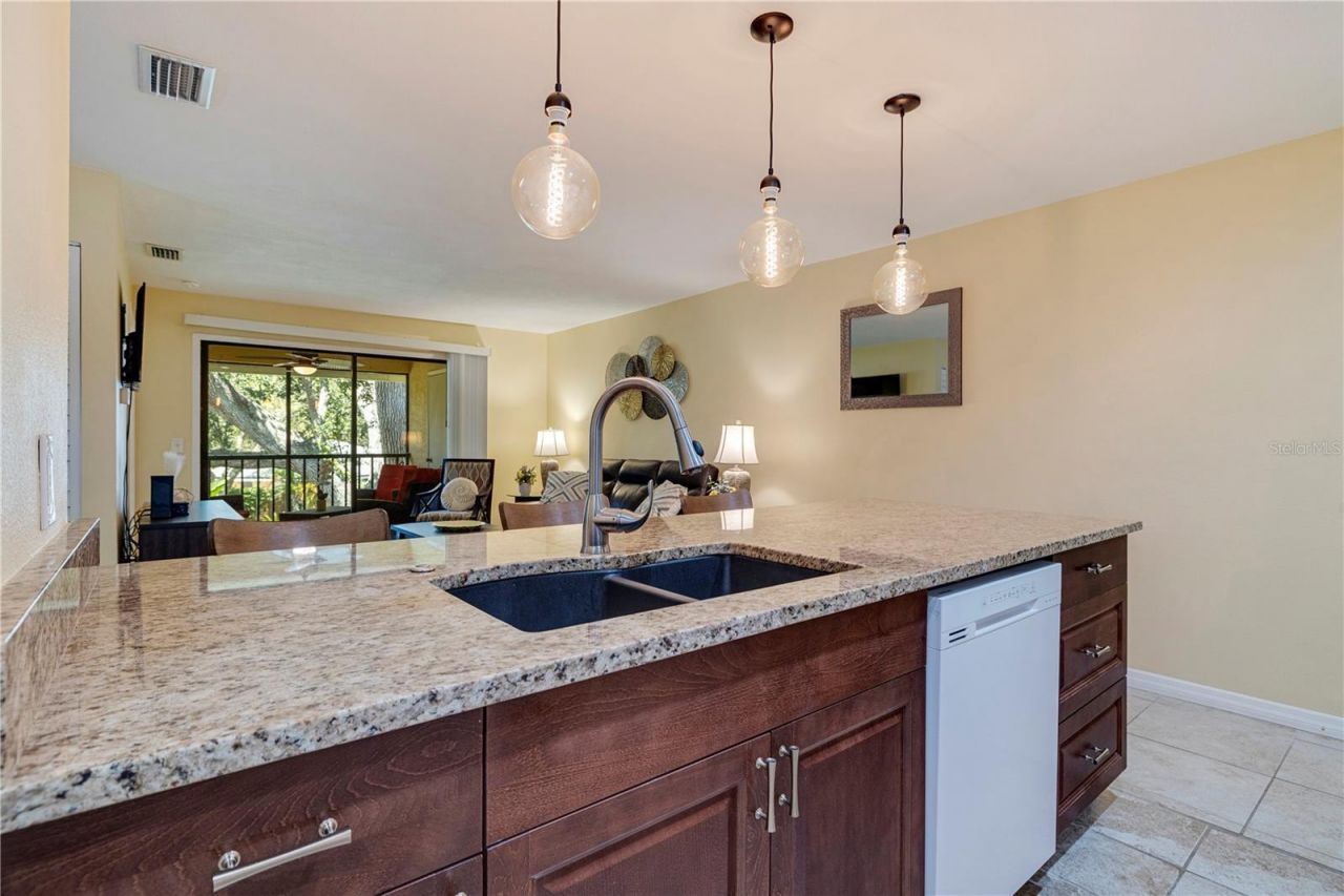 3001 58th Avenue S, Unit 1014, Saint Petersburg, FL 33712 Photo