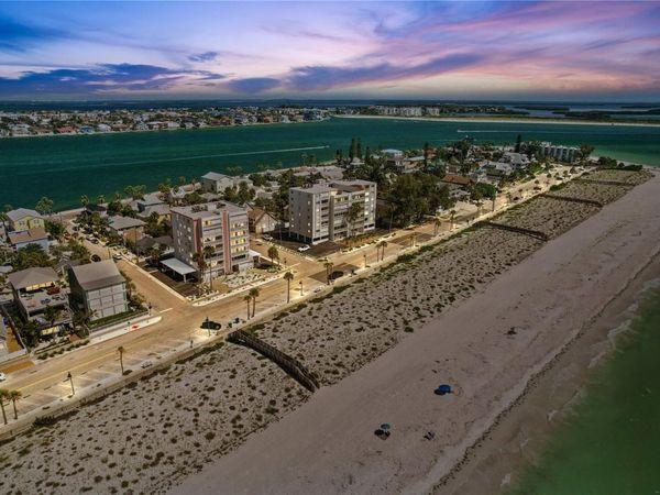 555 GULF WAY, Unit 6S, ST PETE BEACH, FL 33706