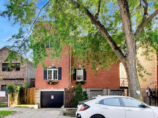 1733 W Crystal Street , Unit B, Chicago, IL 60622