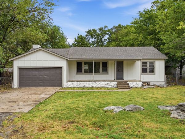 15703 E Latimer Place , Tulsa, OK 74116