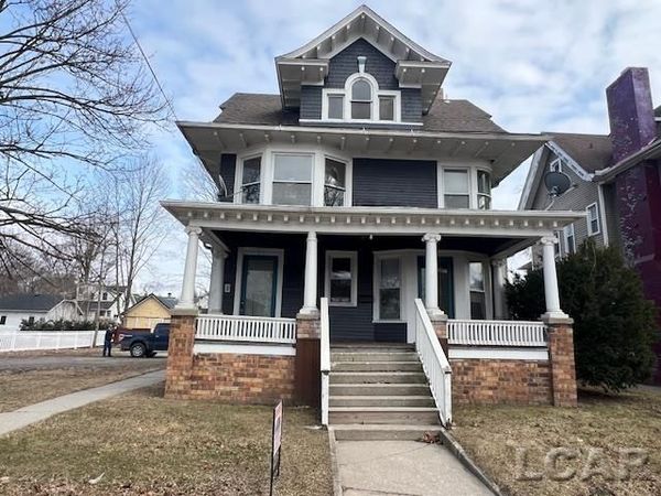 216 N Broad , Adrian, MI 49221