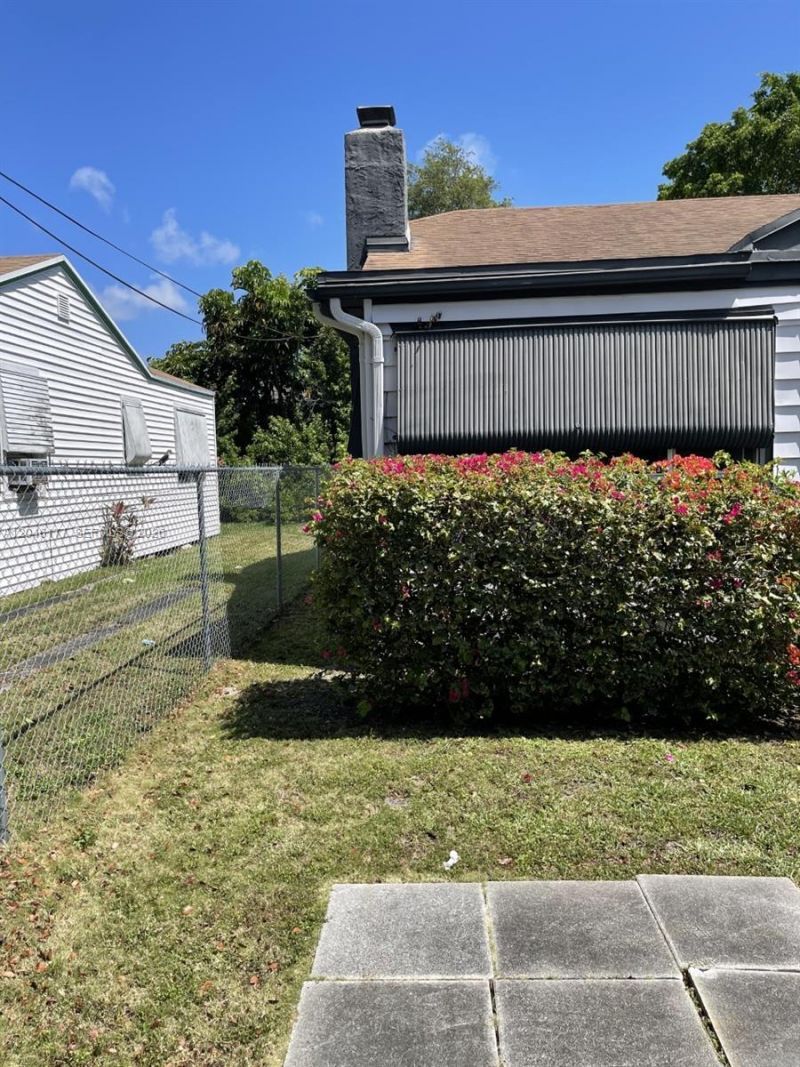 3665 SW 15th St , Miami, FL 33145 Photo