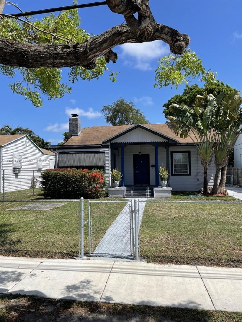 3665 SW 15th St , Miami, FL 33145 Photo