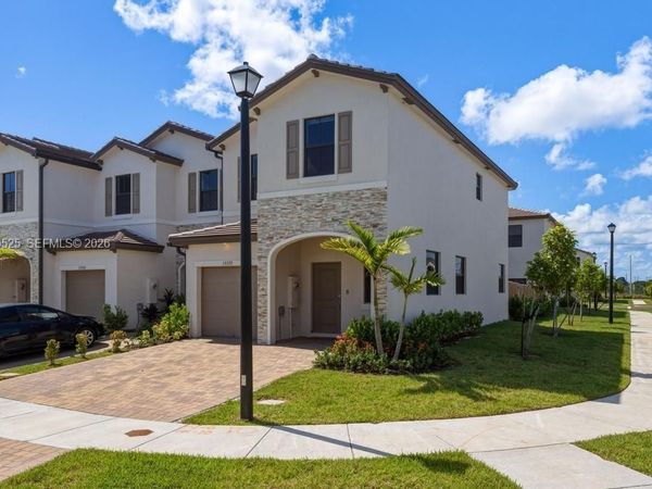 13332 SW 234th Ter, Homestead, FL 33032