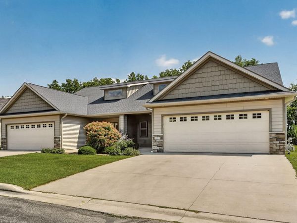 452 22nd Avenue SW, Rochester, MN 55902