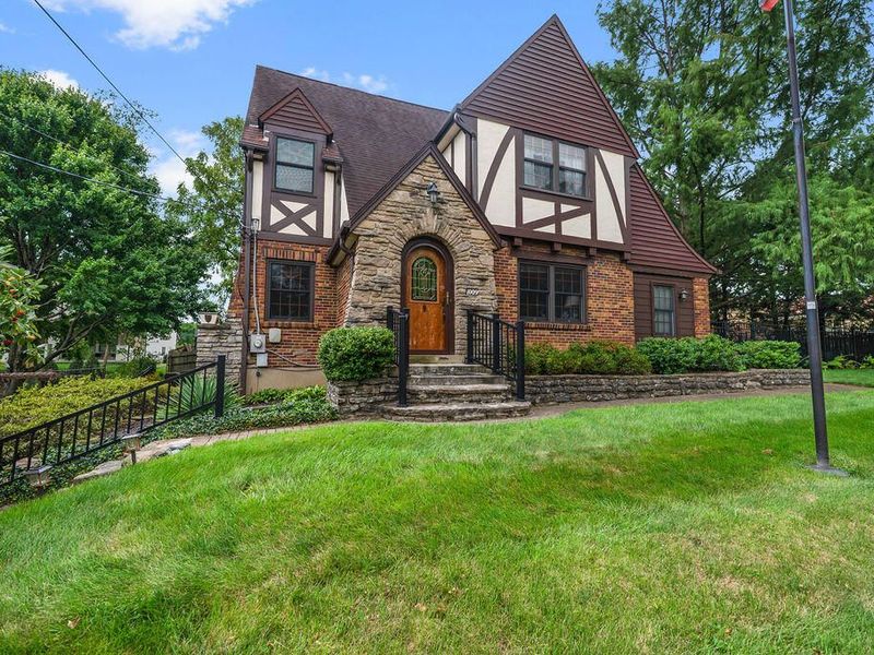 1009 Winding Way, Covington, KY 41011 Photo 2