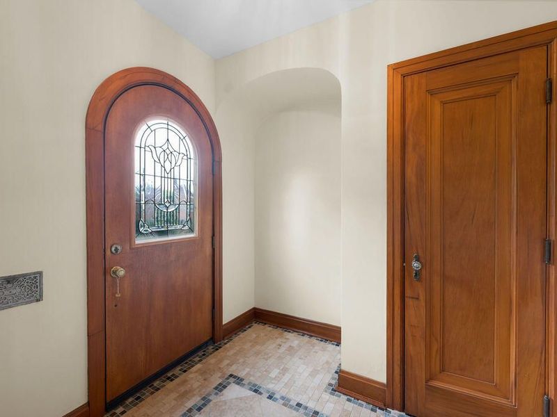 1009 Winding Way, Covington, KY 41011 Photo 4