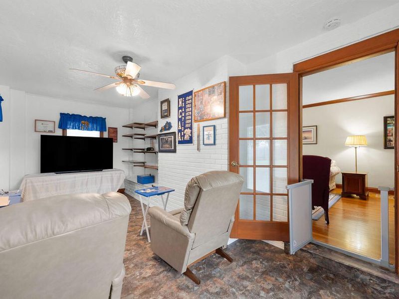 1009 Winding Way, Covington, KY 41011 Photo 9
