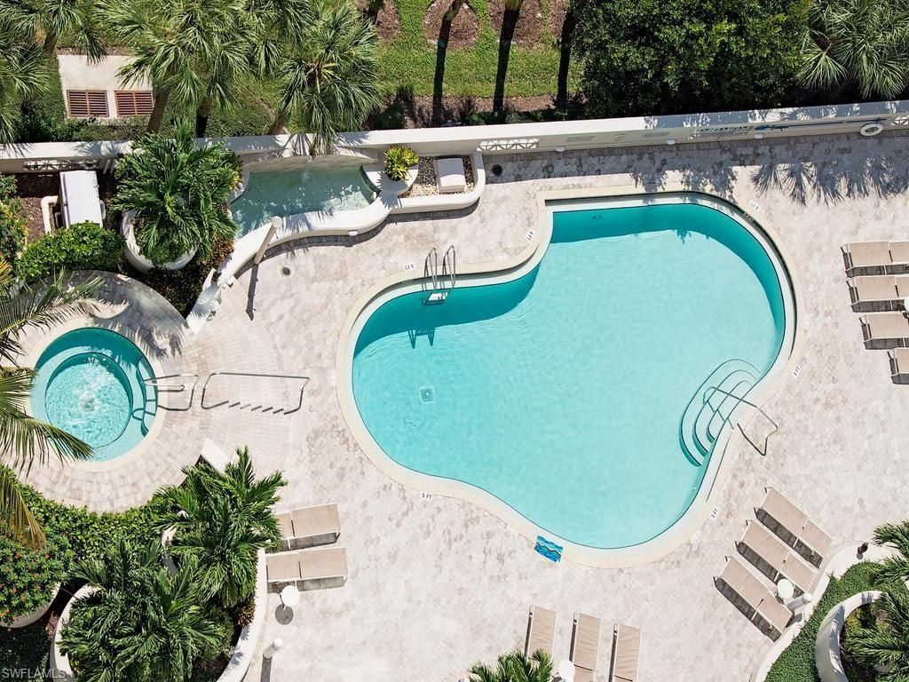 4255 Gulf Shore Blvd N, Unit 107, Naples, FL 34103 Photo