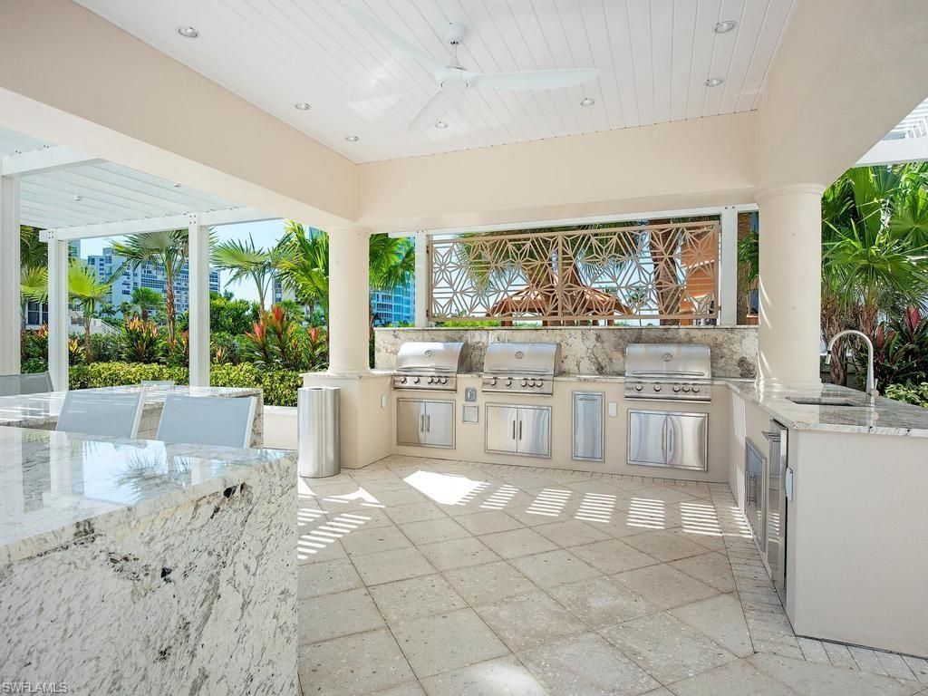 4255 Gulf Shore Blvd N, Unit 107, Naples, FL 34103 Photo