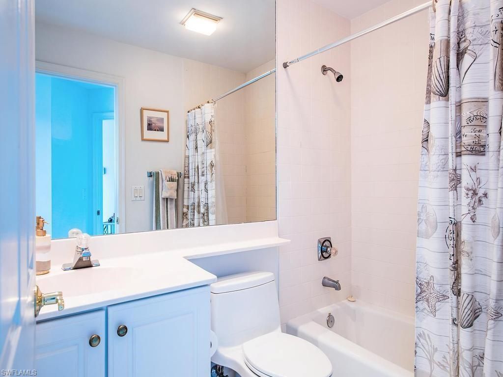 4255 Gulf Shore Blvd N, Unit 107, Naples, FL 34103 Photo