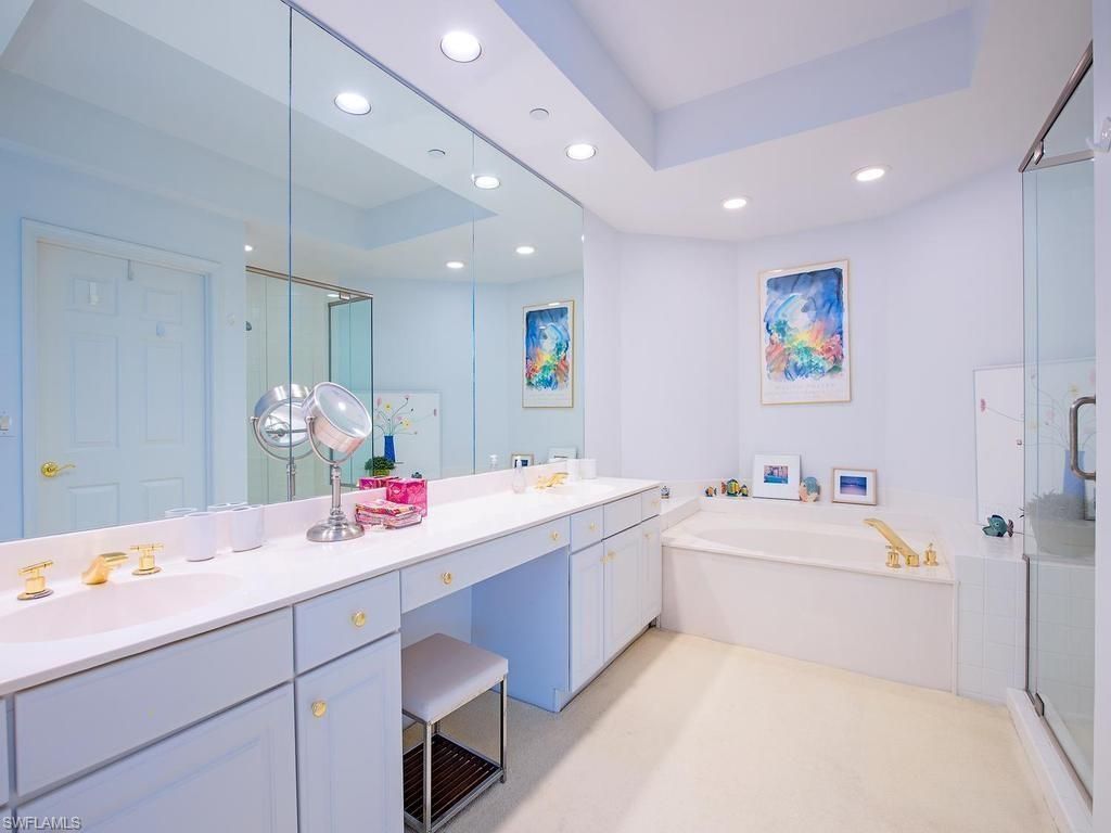 4255 Gulf Shore Blvd N, Unit 107, Naples, FL 34103 Photo