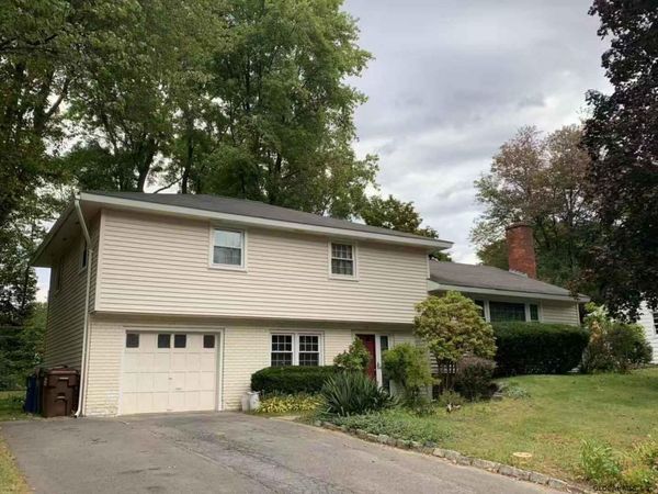 79 Devon Road, Delmar, NY 12054