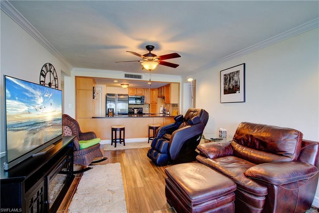 1900 Clifford St, Unit 303, Fort Myers, FL 33901 Photo