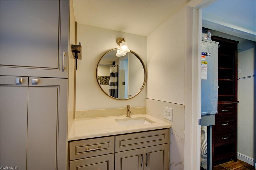 1900 Clifford St, Unit 303, Fort Myers, FL 33901 Photo