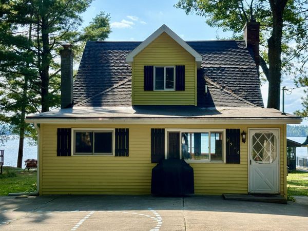 2916 N Portage Avenue, Grayling, MI 49738