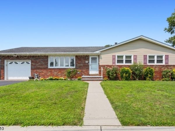 38 Parson Rd, Clifton, NJ 07012