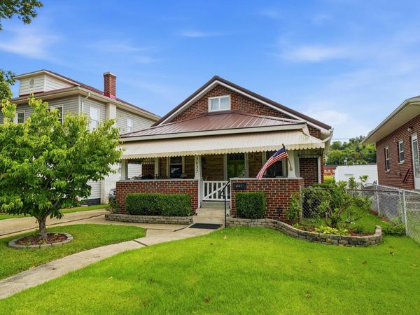 3037 Hughes Street, Huntington, WV 25704