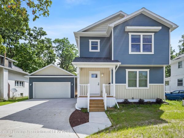 912 N Chestnut Street, Lansing, MI 48906