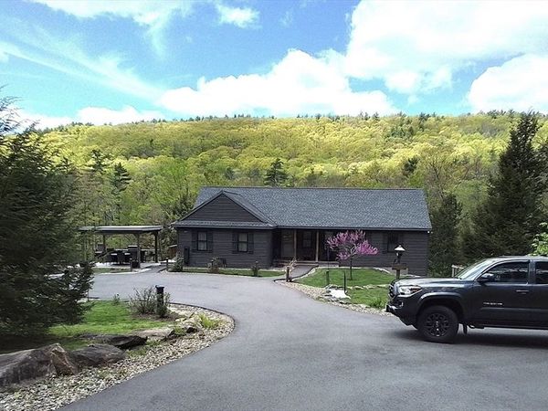 12 Butterworth Road, Royalston, MA 01368