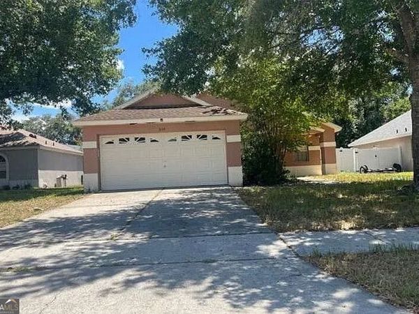 3139 Lindera Drive, Deltona, FL 32725