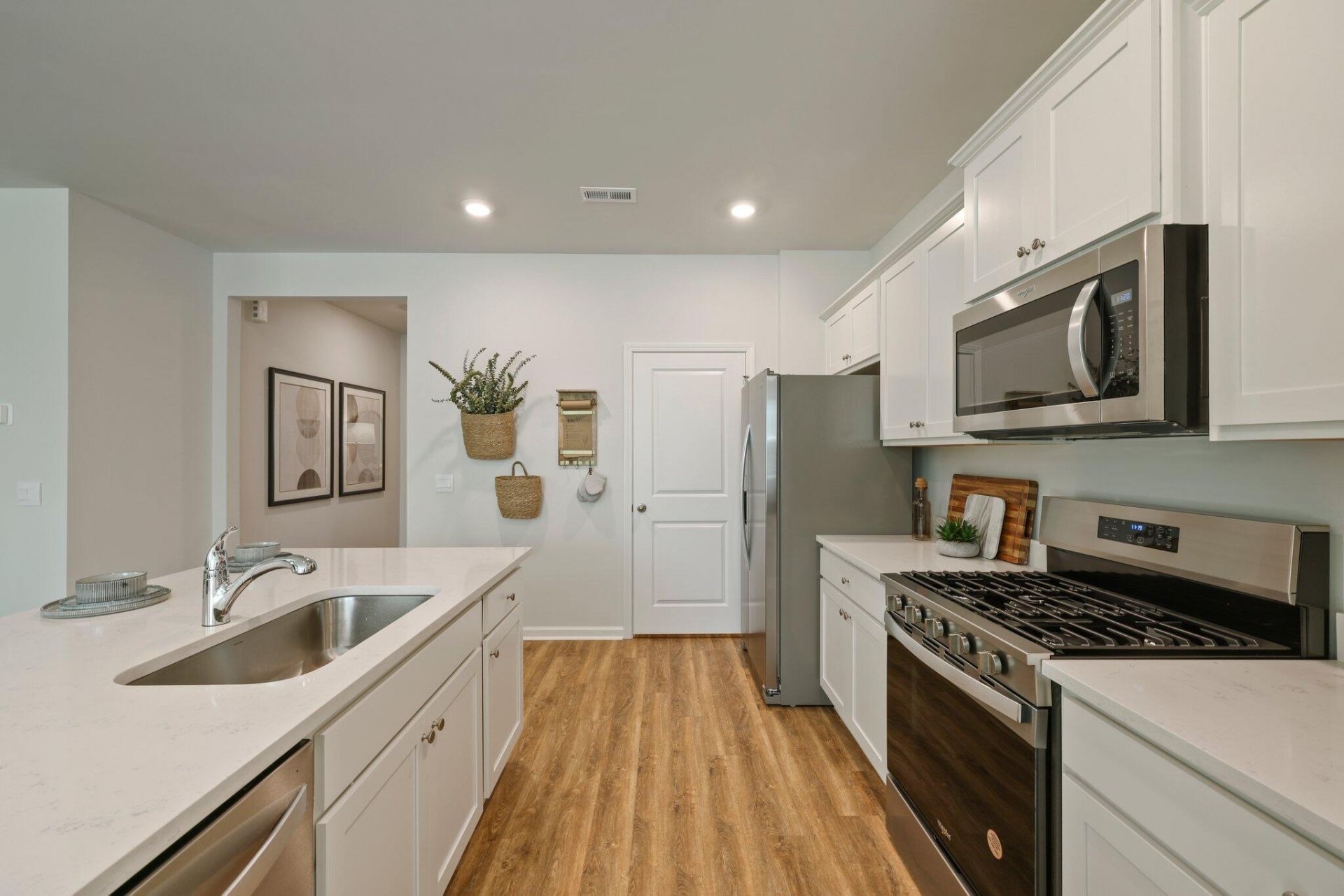 1043 Laurel Oaks Drive Photo 9