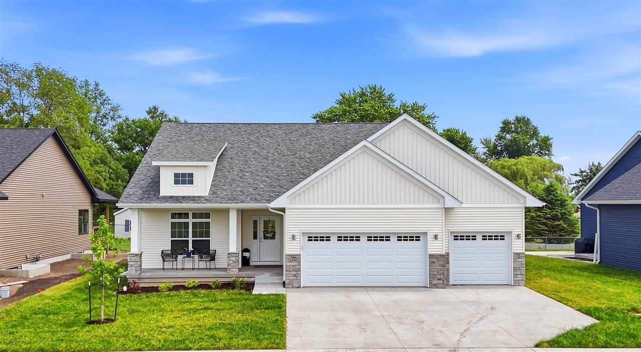 1290 Morrison St, North Liberty, IA 52317 Main Photo
