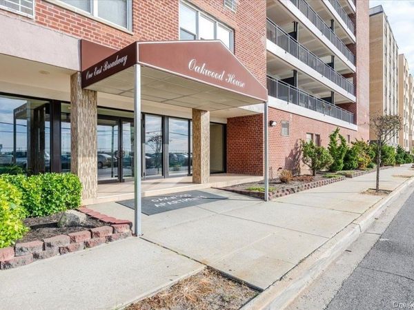1 E Broadway, Unit 6Q, Long Beach, NY 11561