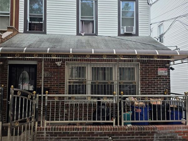 81-22 102nd Avenue , Ozone Park, NY 11416